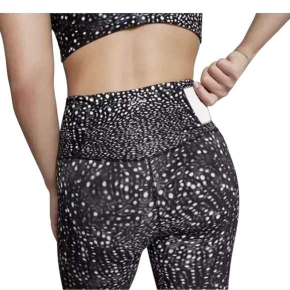 NWT CALIA Core Essential High Rise 7/8 Dot Leggings Size Medium M - Picture 4 of 8